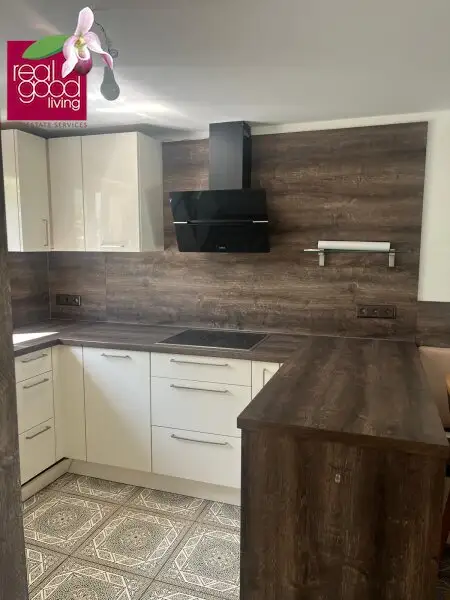 Teilmöbliertes Traumhaus in einer Kleingartensiedlung mit Pool, Garten und einem Wohnkeller