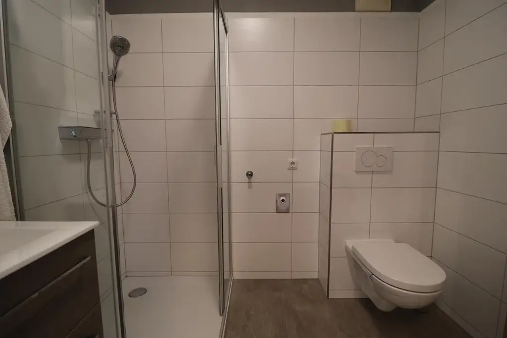 Sehr gepflegtes Büro (mit Option auf Erweiterung)