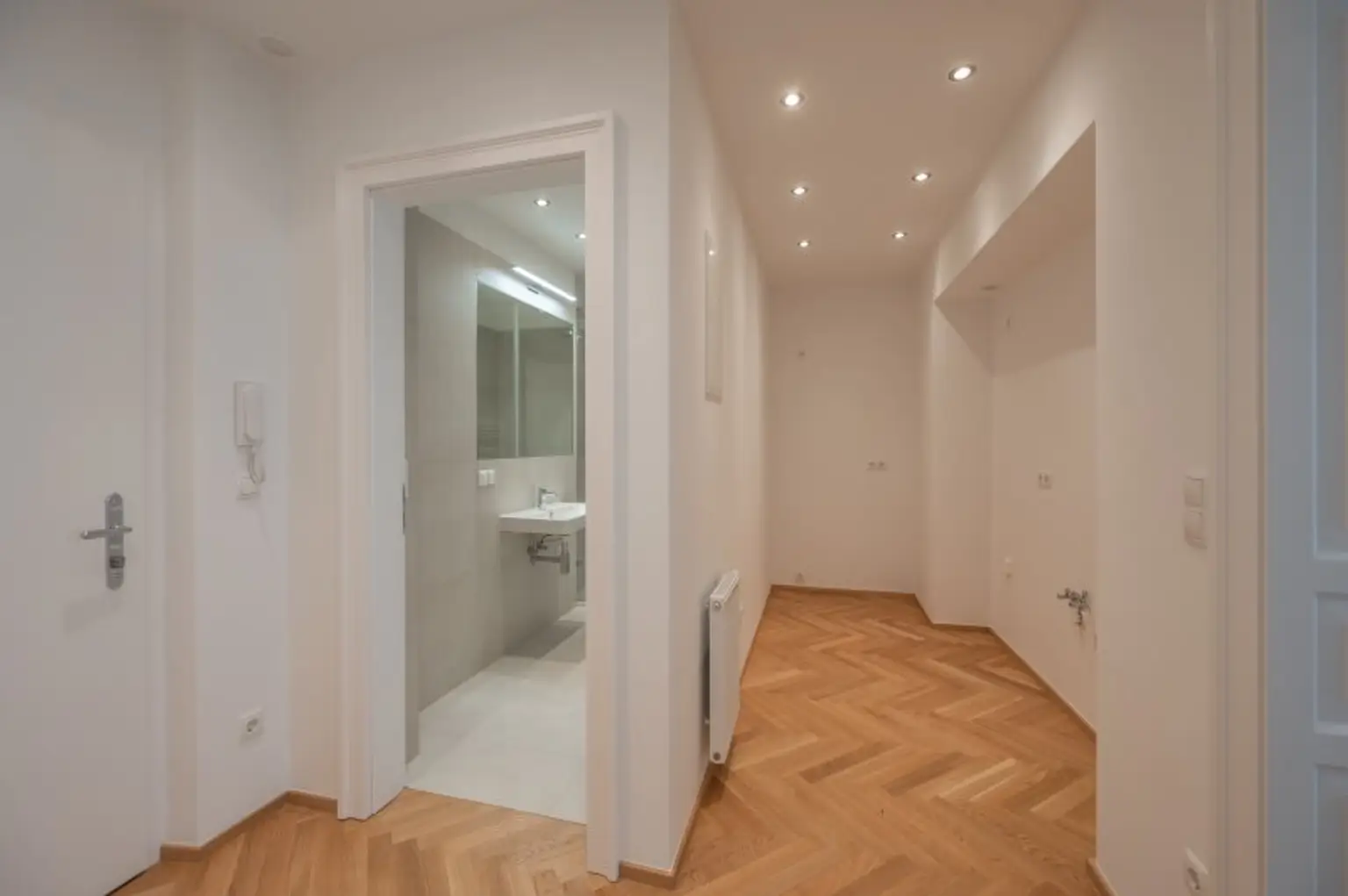 ++NEU++ Fantastische 3-Zimmer Altbauwohnung mit Balkon