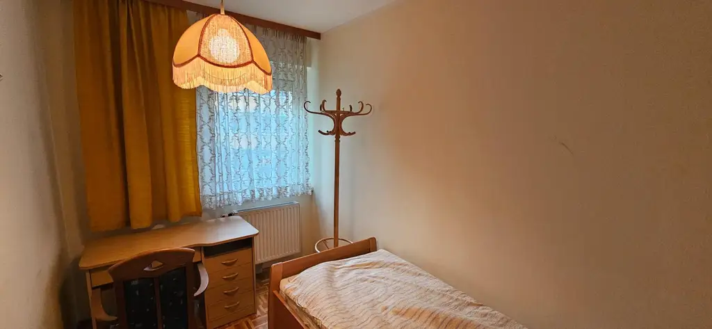 4- Zimmer Wohnung mit Balkon in urbaner Lage!