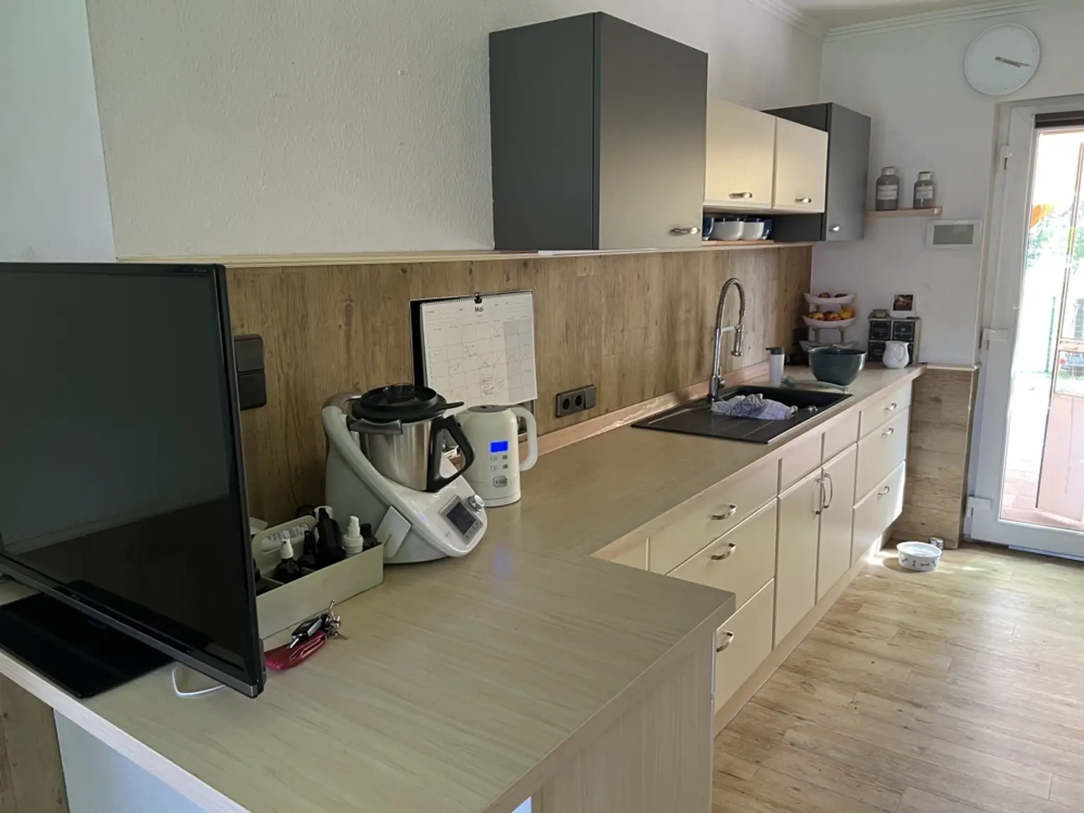 Idylle pur! Haus & Hof in Randlage von Stavern!