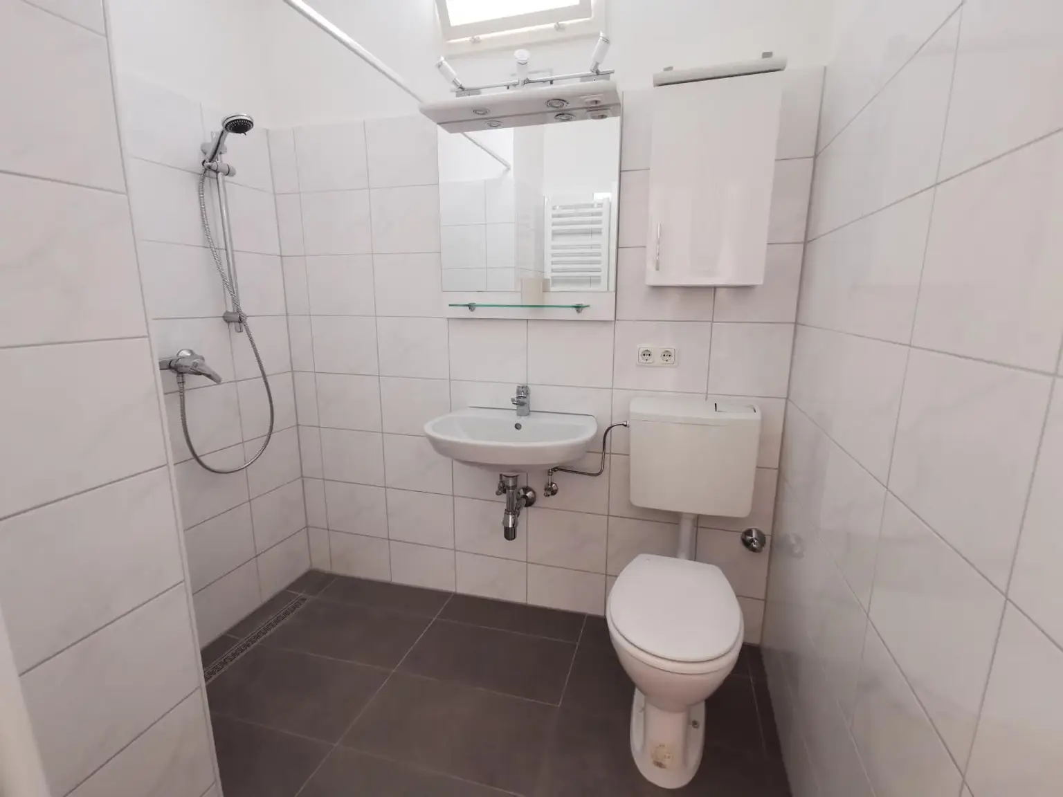 Helle, freundliche 2-Zimmer-Wohnung mit Blick ins Grüne