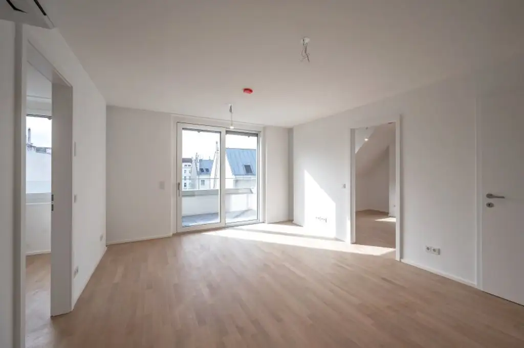 ++MOLLARD 50++ außergewöhnliche 3-Zimmer-Wohnung mitten im Herzen der Stadt (1/24)
