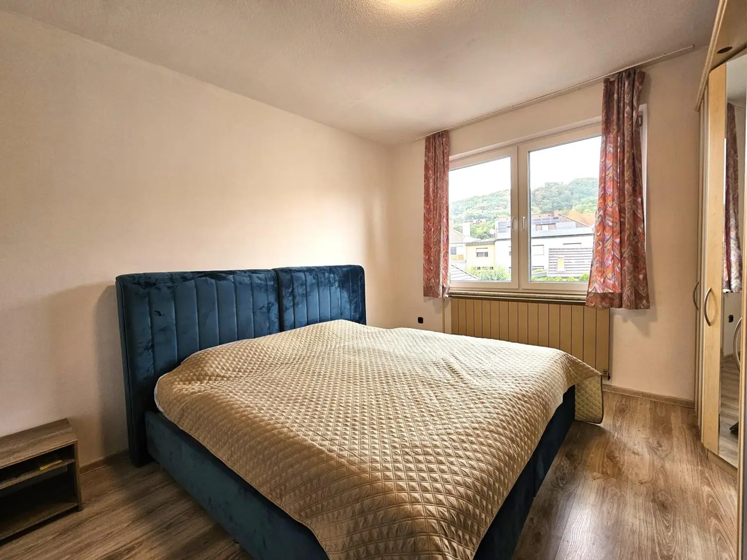 Große Wohnung OG - Schlafzimmer