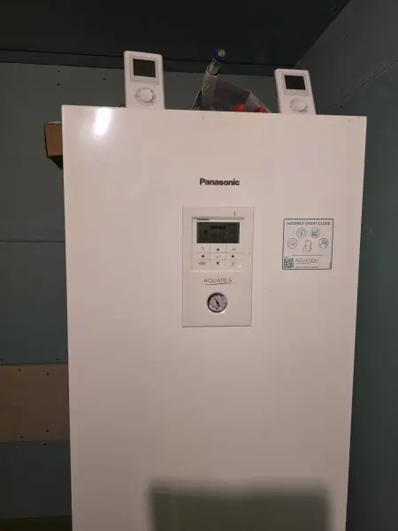 Idyllisches Einfamilienhaus in Gänserndorf: 5 Zimmer, Pool, Balkon & mehr!