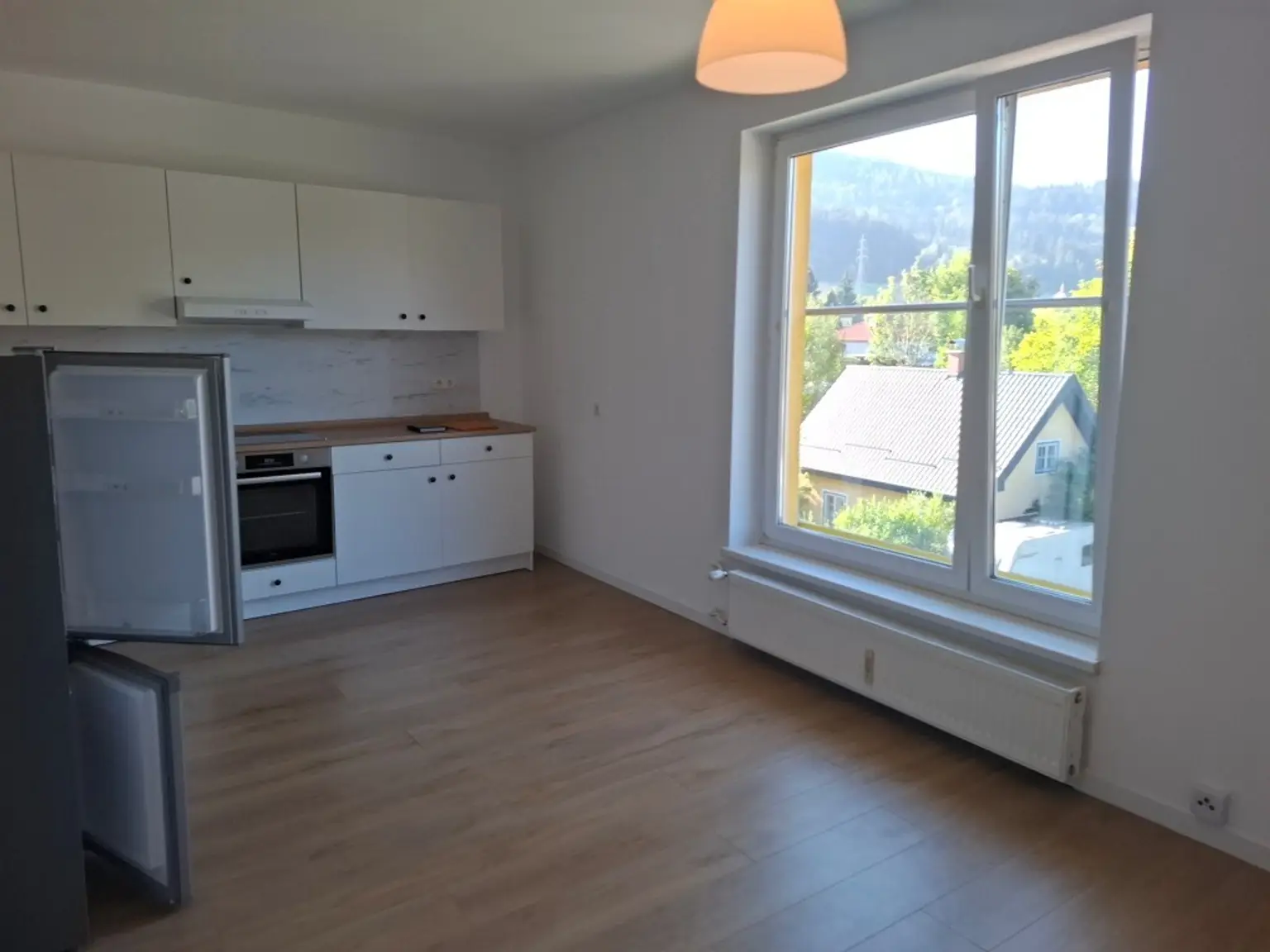 Preissenkung: Renovierte 2-Zimmer-Wohnung mit neuwertigem Küchenblock in Langenwang im Mürztal zu mieten !