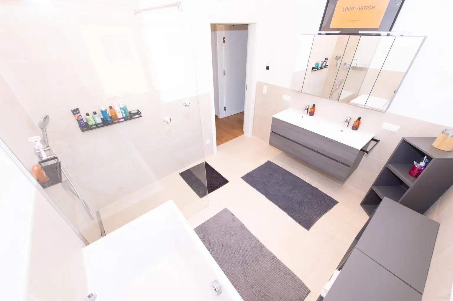 Stylisches Zuhause in Hart bei Graz – modern, bezugsbereit & neuwertig vollmöbliert