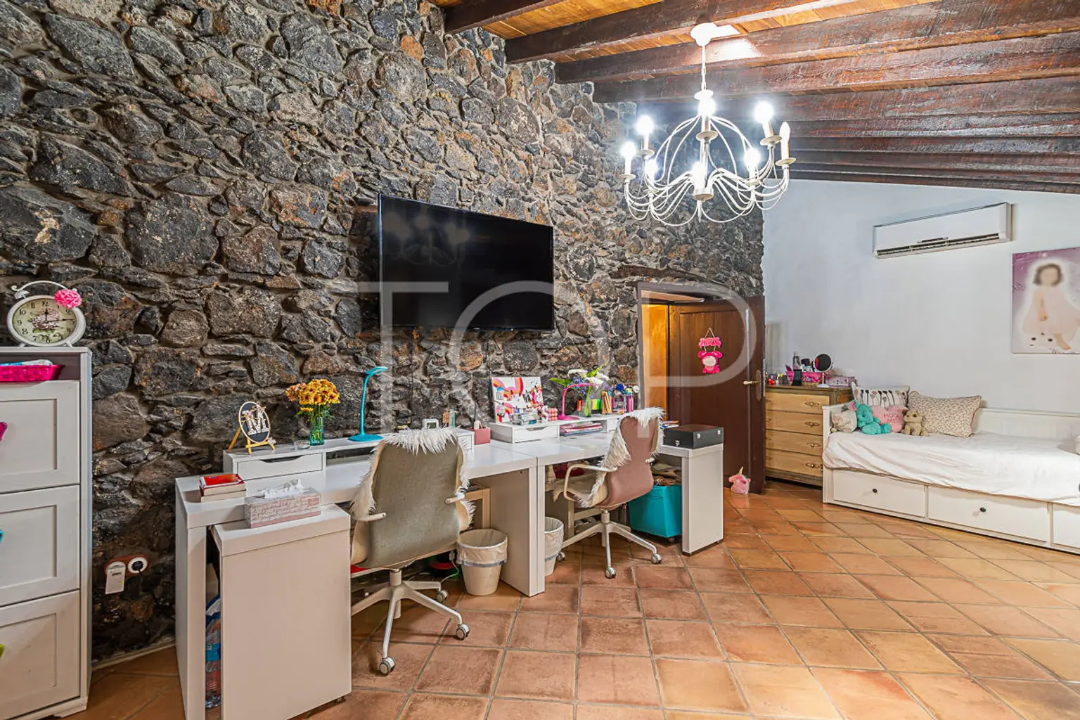 House-La-Esperanza-Bedroom2-Tenerife-3