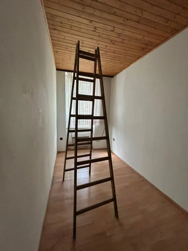 Anlagewohnung in 1220 Wien – Stilvoll sanierte Altbauwohnung mit solider Rendite