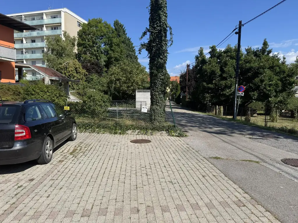 Top Lage! Vermietete Garçonniere im Bezirk Jakomini mit Autoabstellplatz