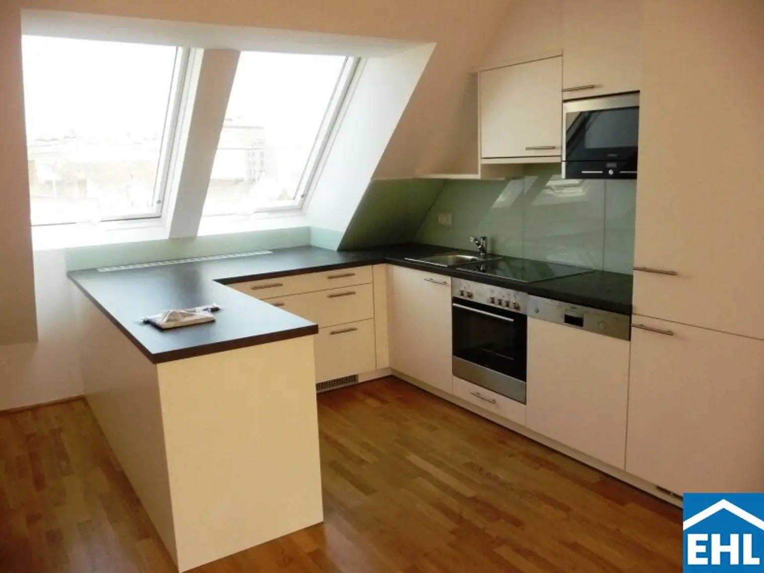 Top 4-Zimmer-Wohnung mit Terrassen nahe Rochusmarkt