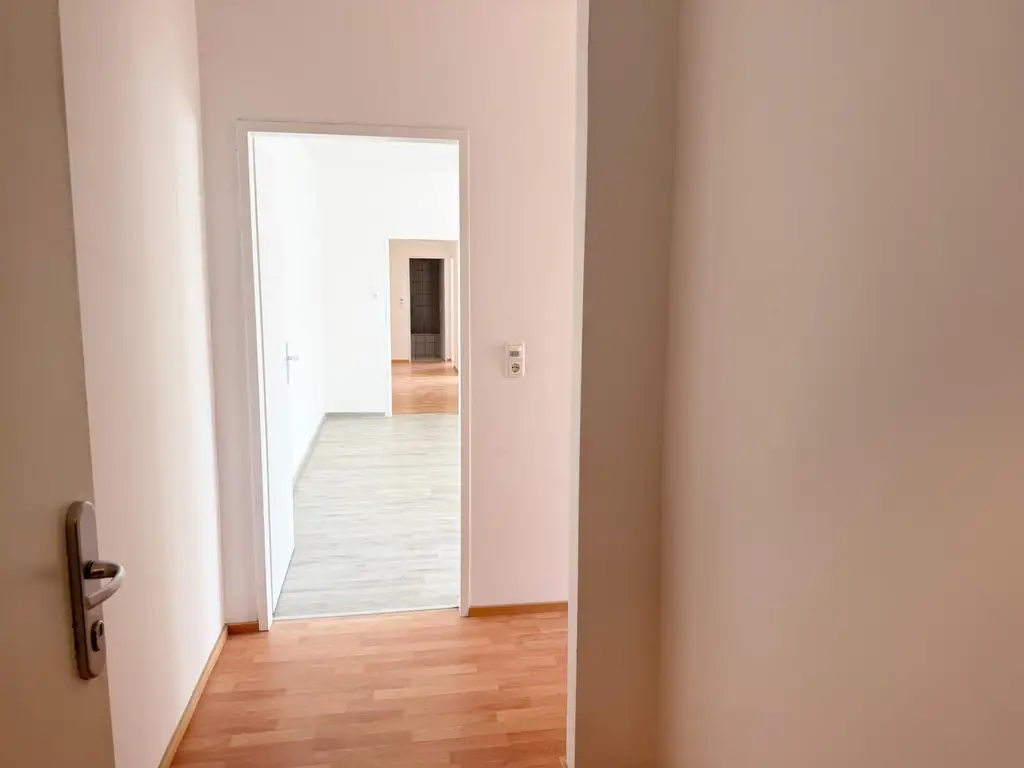 Großzügige 4 Zimmer Wohnung im Herzen von Wels - ideal für Familien!