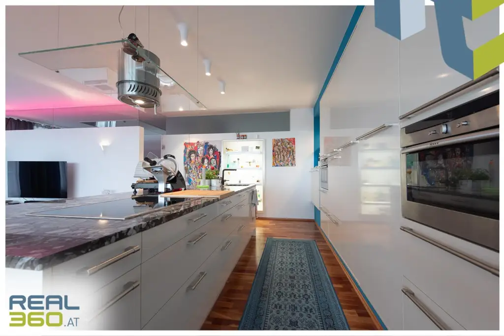 Exklusive 173 m² Loft-Wohnung mit großer uneinsehbarer Dachterrasse in Traun!