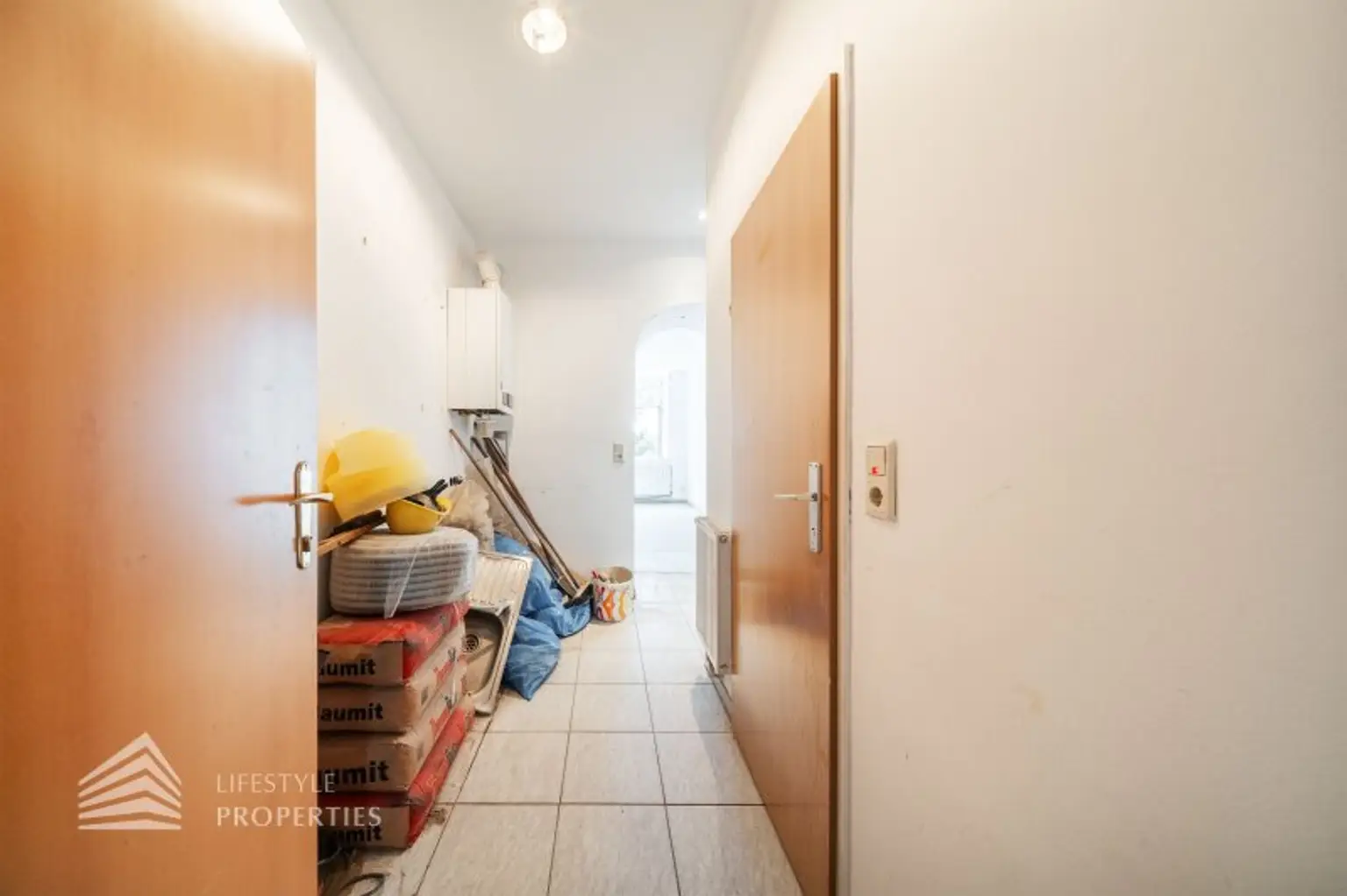 Attraktives Geschäftslokal direkt am Karmelitermarkt – ca. 30 m² im historischen Wiener Stilaltbau by Lifestyle Properties