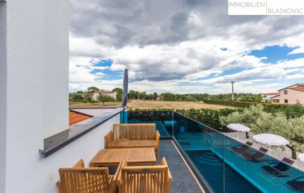 Wunderschöne Villa mit Pool in der Nähe von Visnjan