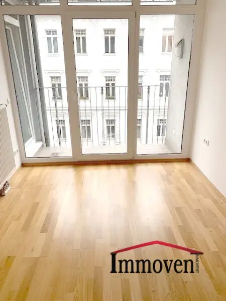 Helle 2-Zimmerwohnung mit Loggia in Margareten!