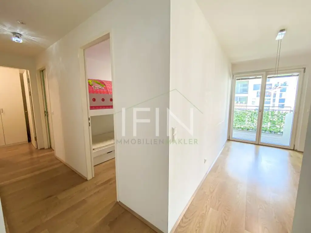Helle Wohnung mit großer Freifläche und Parkblick im 2. Bezirk!