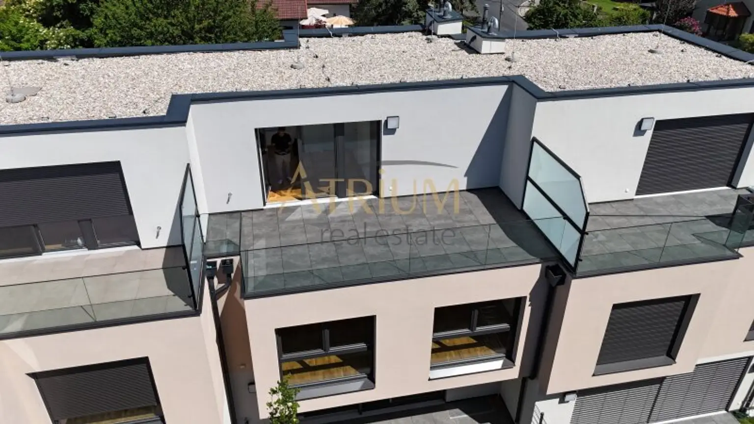 Reihenmittelhaus mit 5 Zimmer, Garten, 2 Terrassen – Erstbezug!