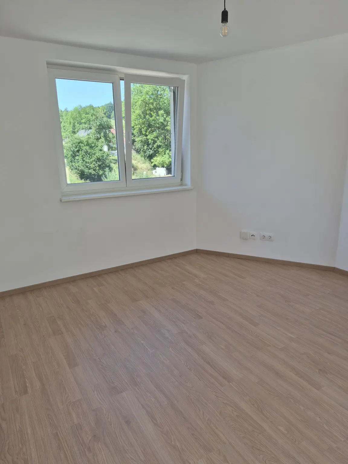 Ca. 53,22 m² 3-Zimmer-Wohnung mit großer Terrasse