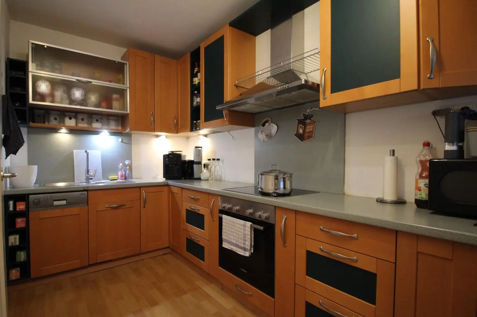 Schicke Gartenmaisonette mit Loggien, Balkon und Garage
