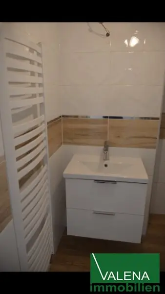 Gemütliche 2-Zimmer-Wohnung mit Balkon in Stockerau – nur 520 € Miete!
