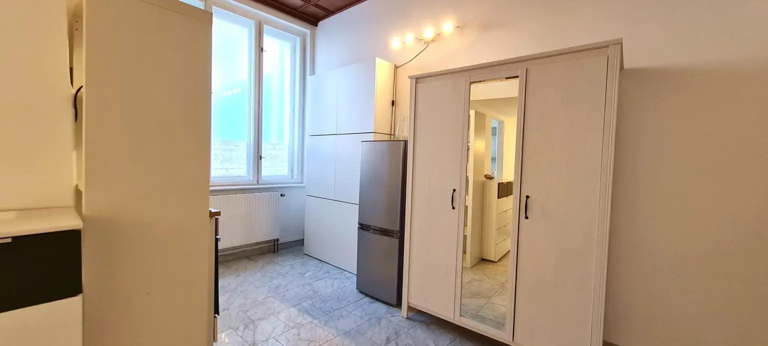 Geschäftslokal mit 55 m² Nutzfläche + Singlewohnung mit 22 m² Nutzfläche - zu kaufen!