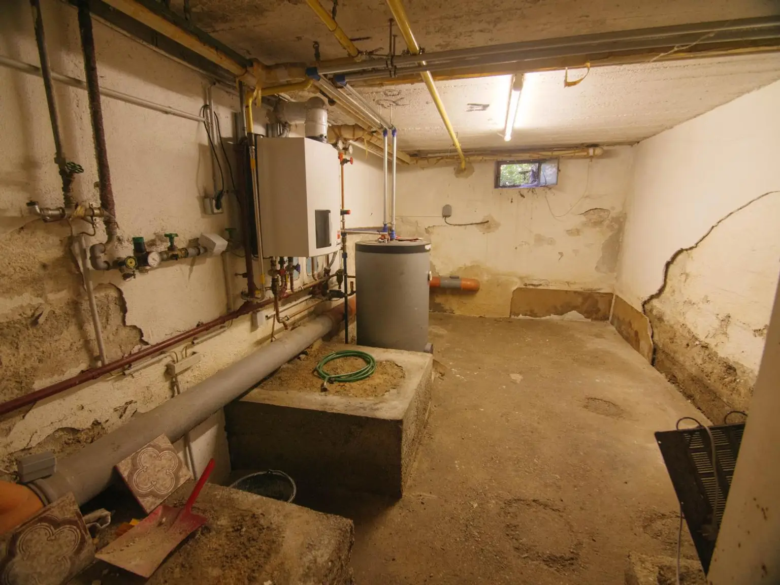Sanierungsbedürftiges Haus sucht neuen Besitzer