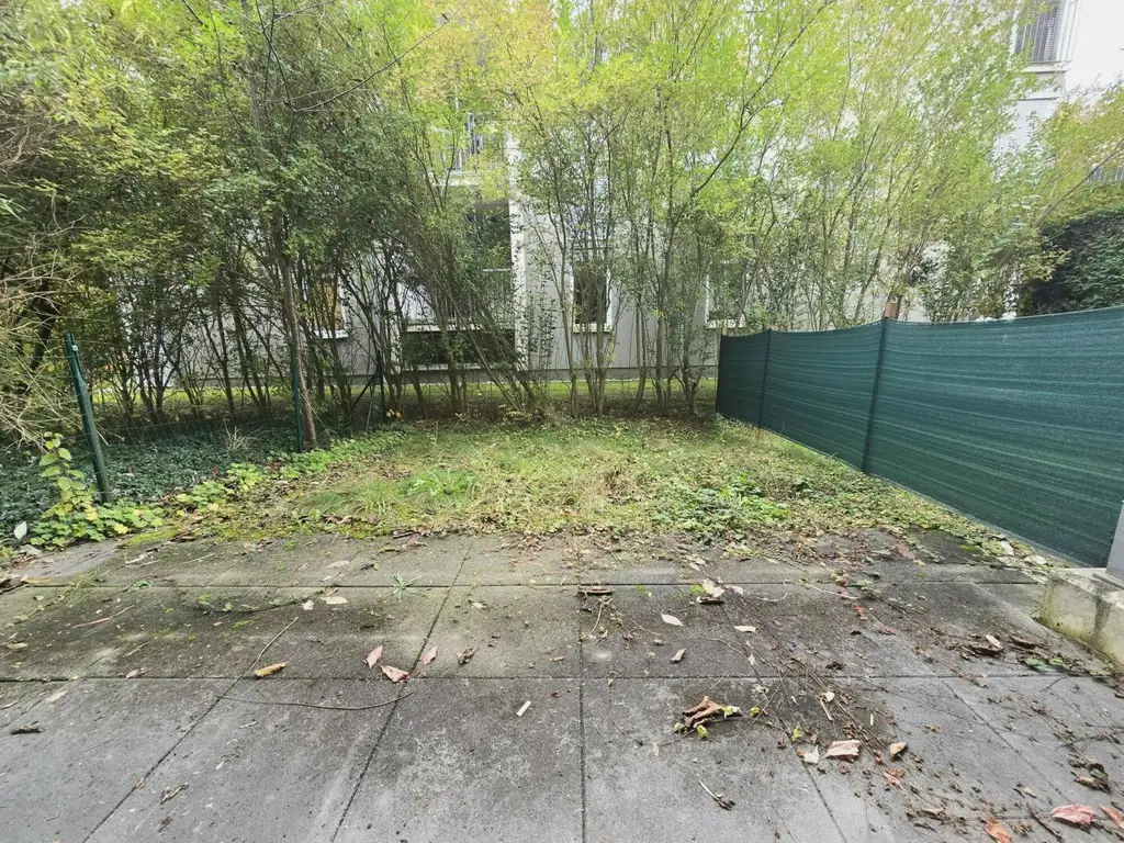 Entzückende Gartenwohnung mit Garagenplatz!