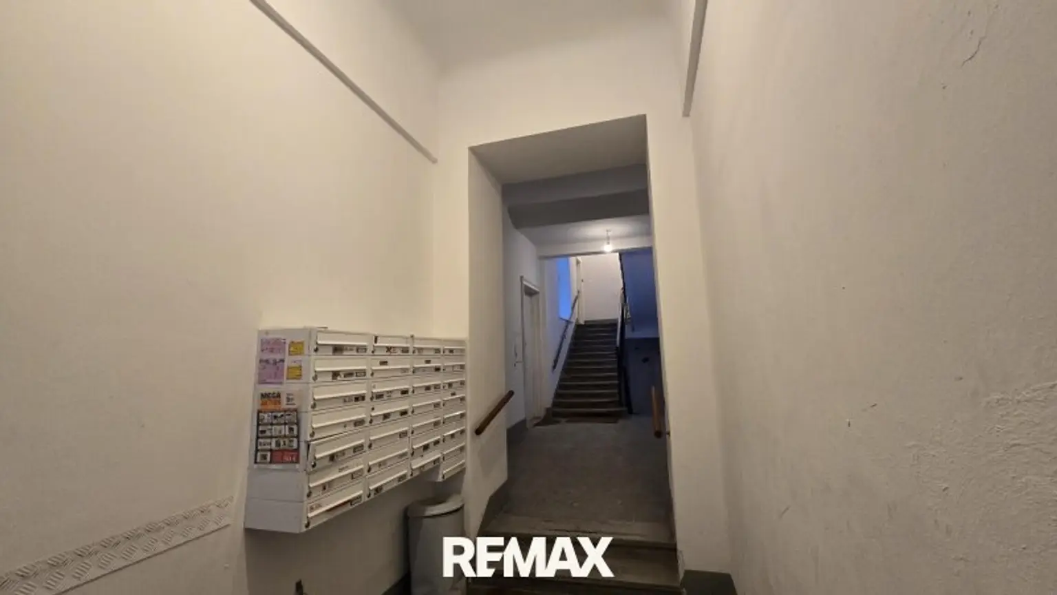 10 Stiegenhaus