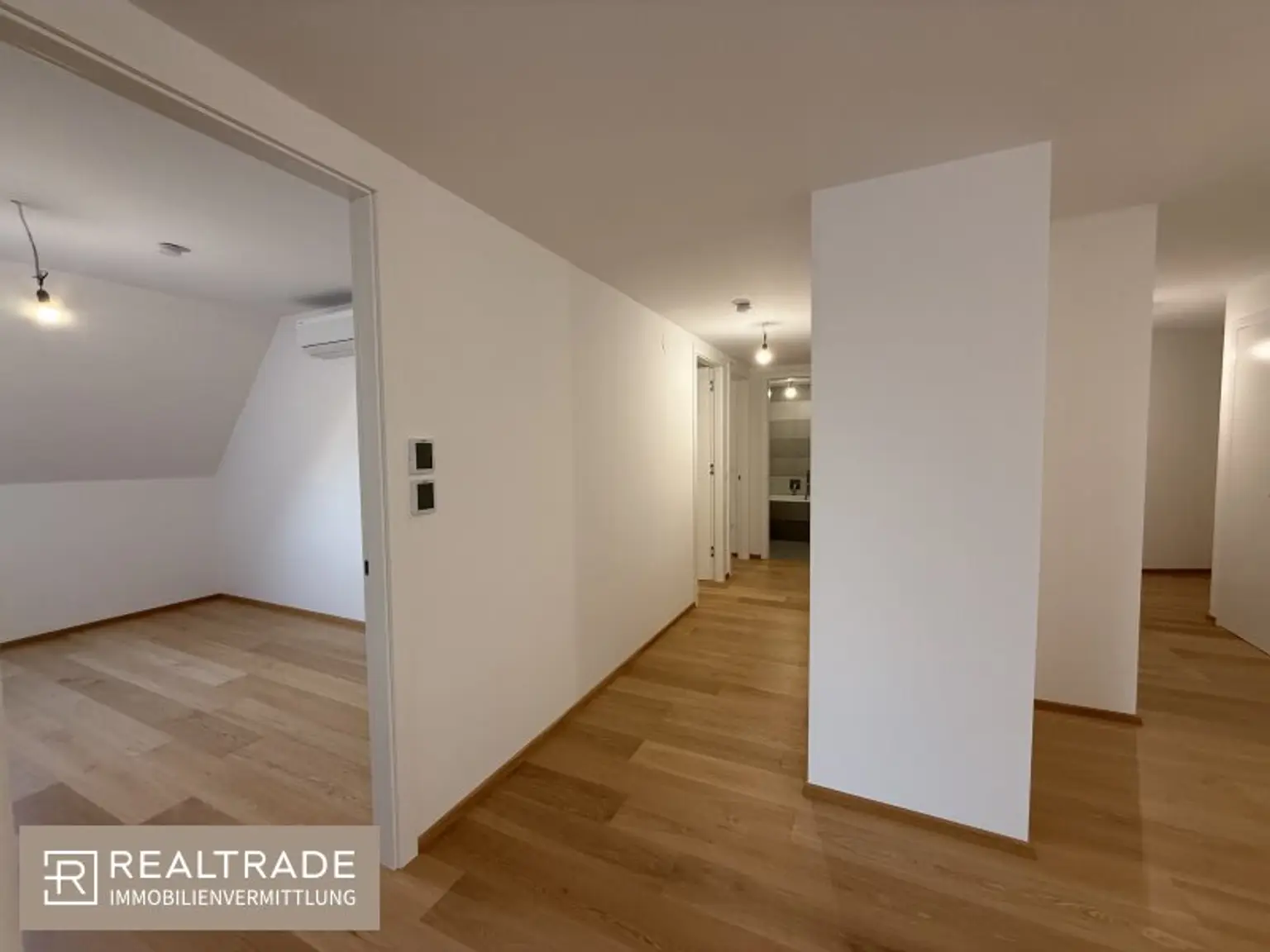 !!! NEU !!! Erstbezug DG-Wohnungen nähe Heinestraße