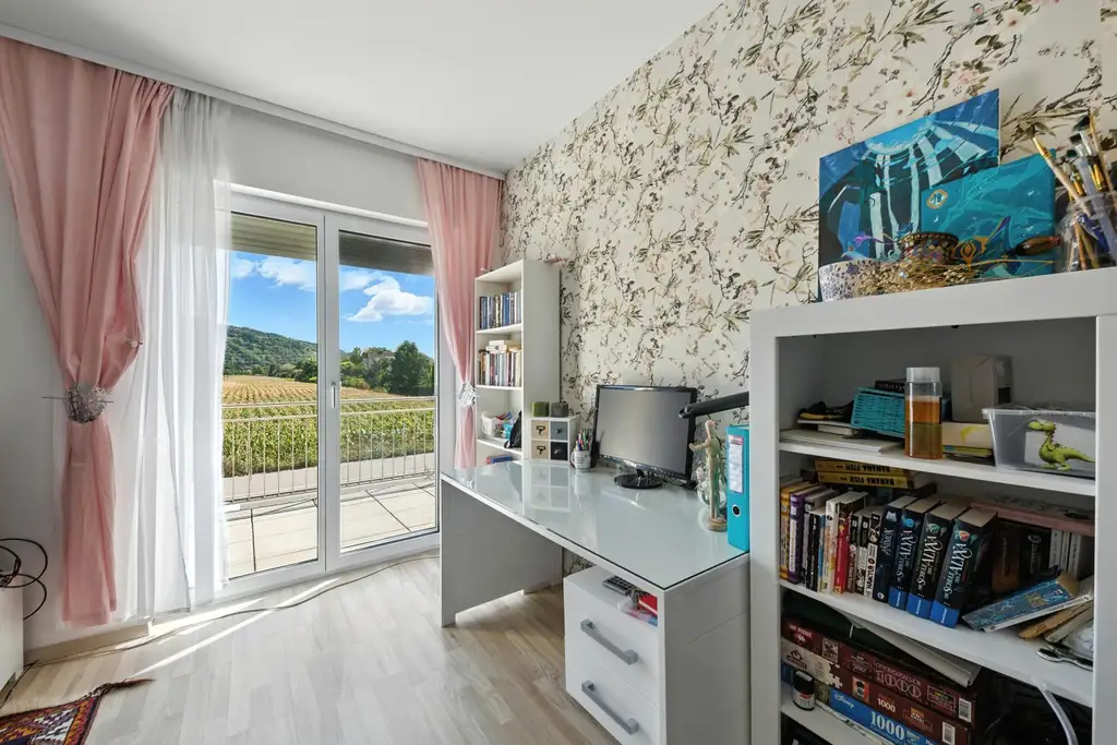 Exklusives Wohnerlebnis: Hochwertiges Zuhause auf 1300 m² Eigengrund am Wiener Stadtrand!