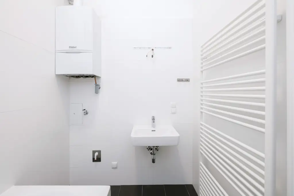 Stilvolle Altbauwohnung ca.107m² mit Balkon in Toplage 1070 Wien!