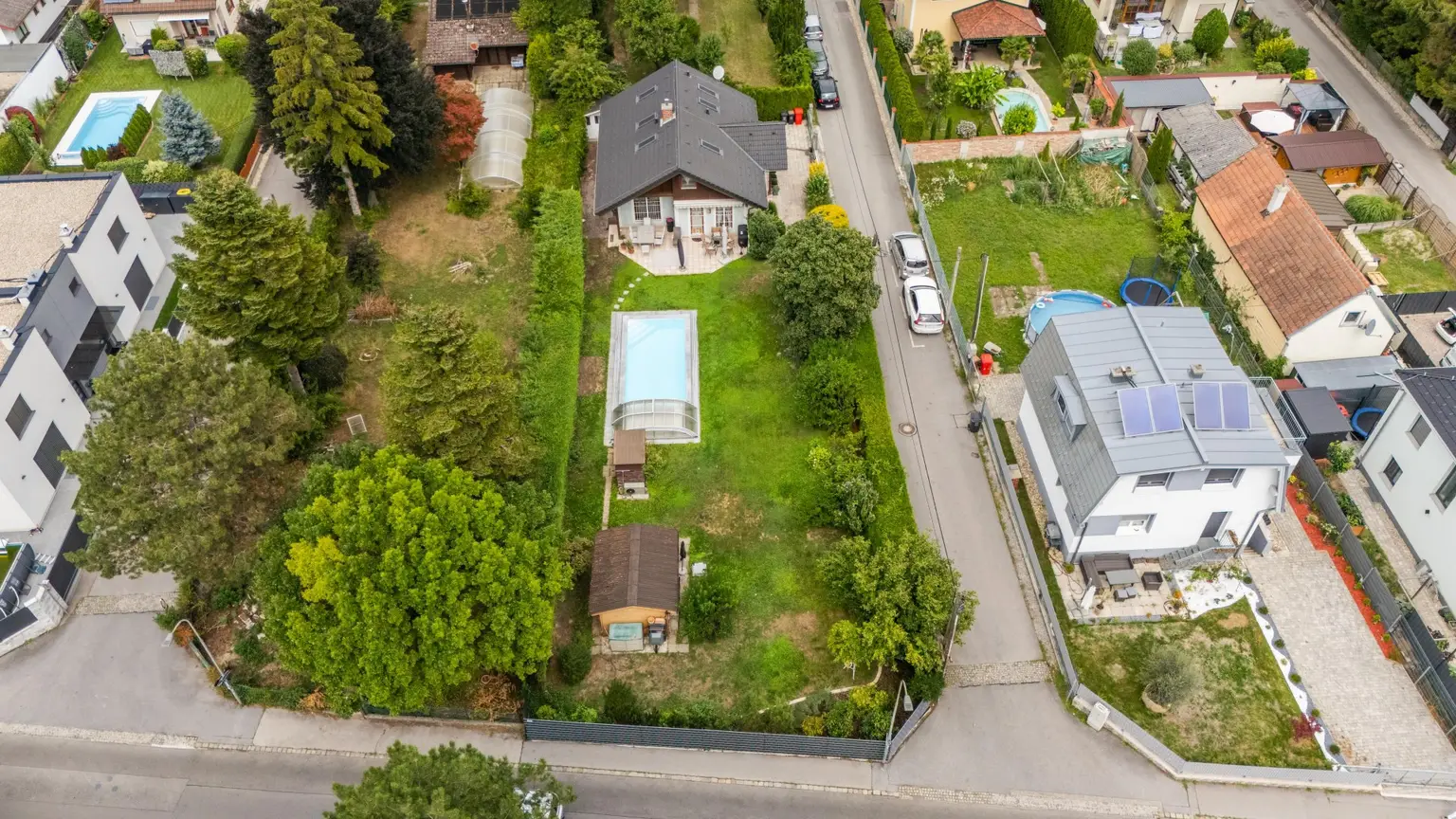 "Ihr privates Paradies in Gerasdorf! Traumhaus mit Pool, Garten & mehr!"