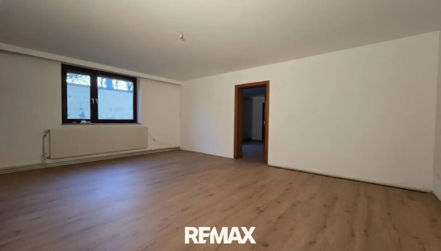 Wohnzimmer mit Küche
