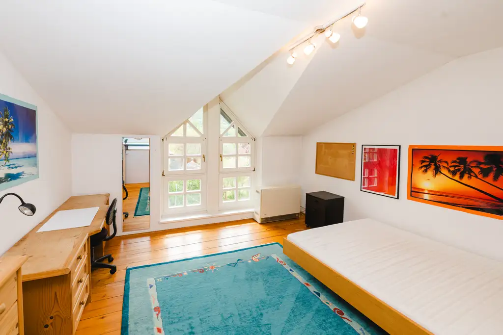 Ihr Zuhause am Mondsee – charmanter Altbau auf großzügigem Sonnengrundstück