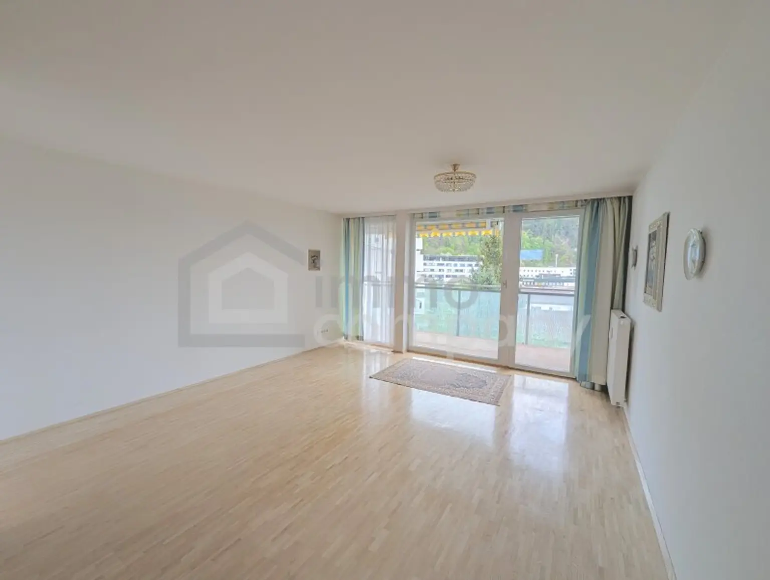 Exklusive 2-Zimmer-Wohnung mit Balkon und Stellplatz in Salzburg - Modern, geräumig und perfekt gelegen!