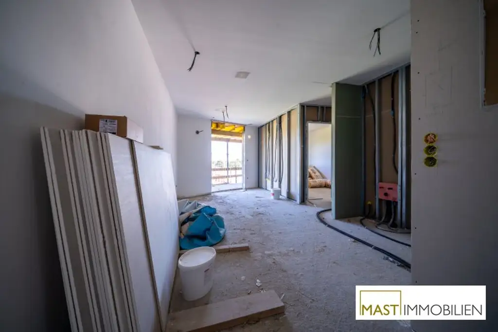 Ende 2026! Provisionsfreie 2-Zimmer Wohnung mit Balkon ins Grüne - Donauzentrum und Alte Donau Nähe!