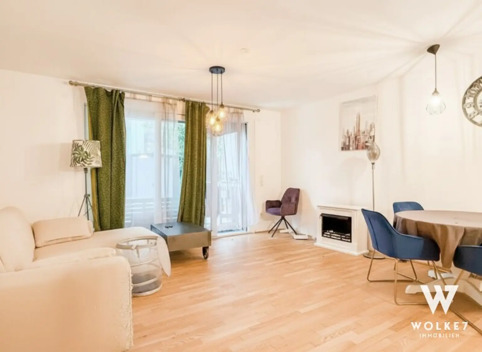 **NOTVERKAUF** I Baujahr 2020 I Wohnen & Wohlfühlen: 3 Zimmer Gartenwohnung mit einzigartigen Annehmlichkeiten I Schwimmbad I Sauna I Weinkeller