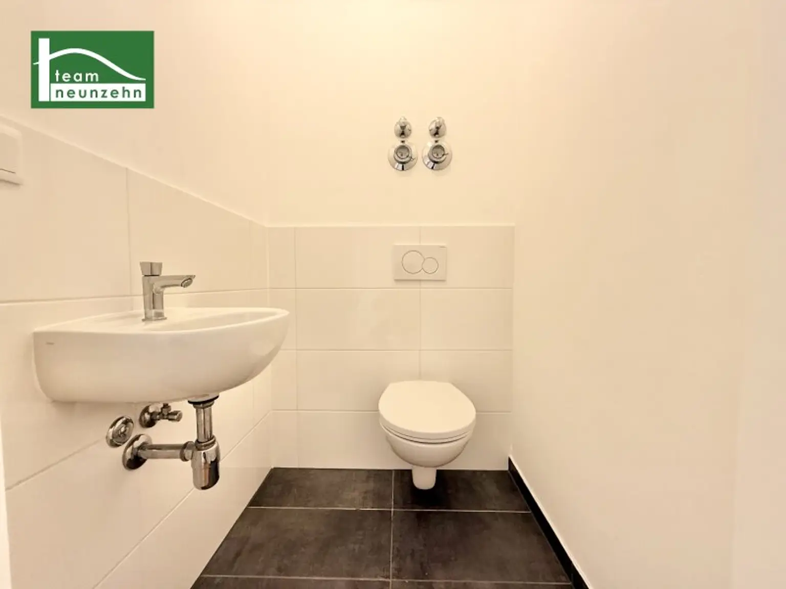 Ungergasse: Sonnige Mietwohnung mit Parkblick wartet auf Sie! - JETZT ZUSCHLAGEN