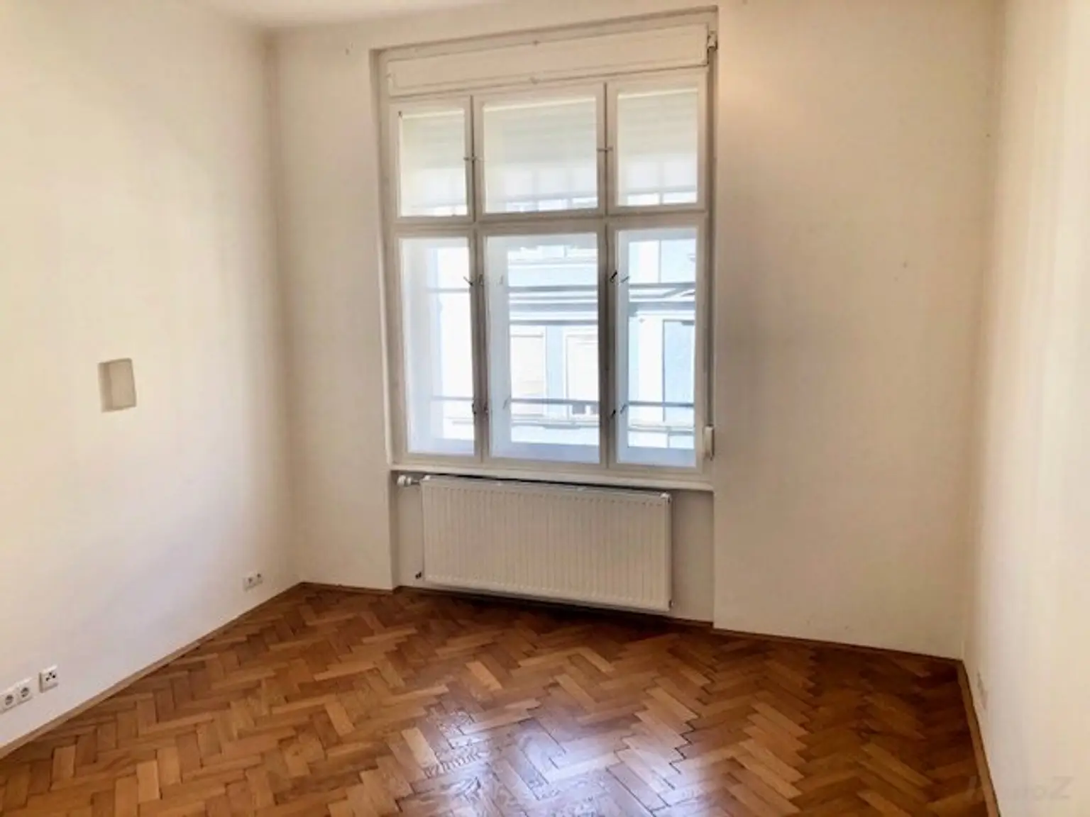 Zimmer 4...