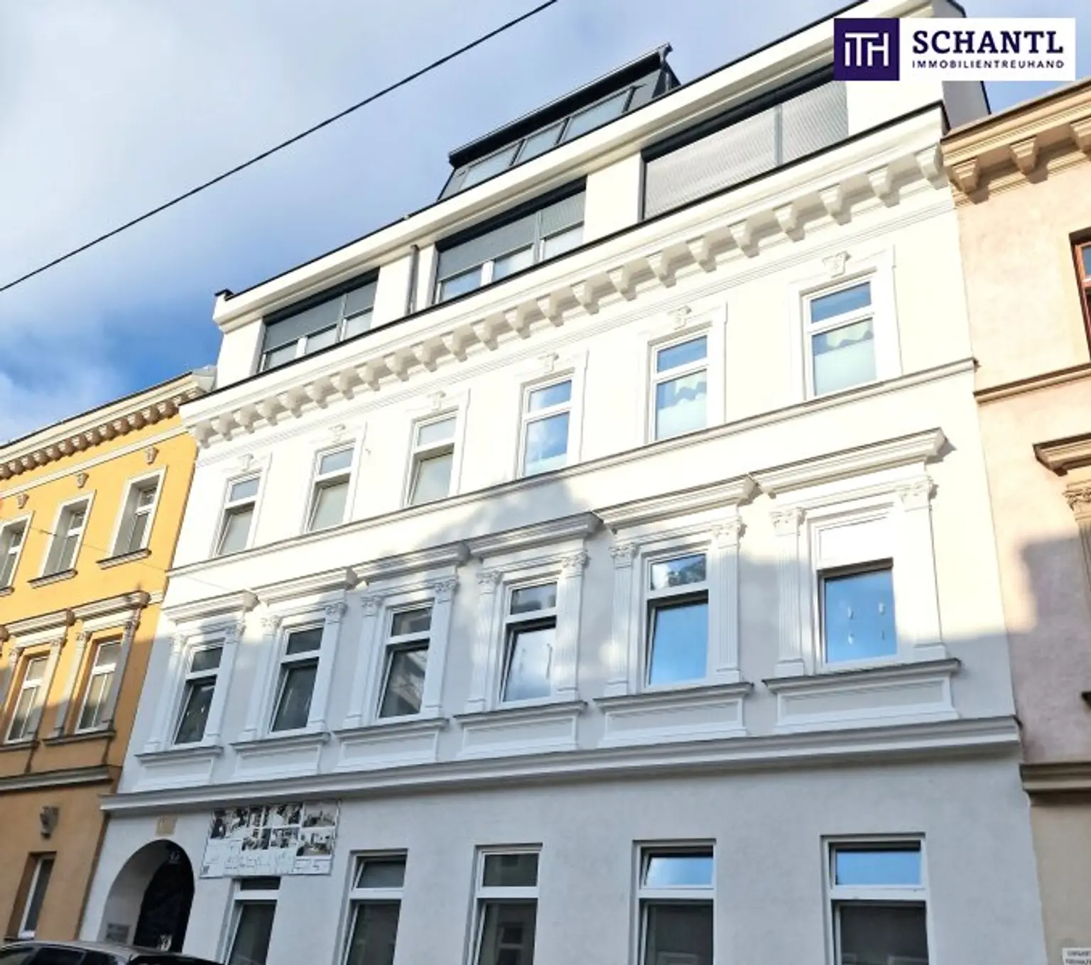 Preisreduktion! Exklusives Familienparadies über den Dächern – Stilvolle 4-Zimmer-Dachgeschosswohnung mit zwei Terrassen + moderner Luftwärmepumpe + Klimaanlage