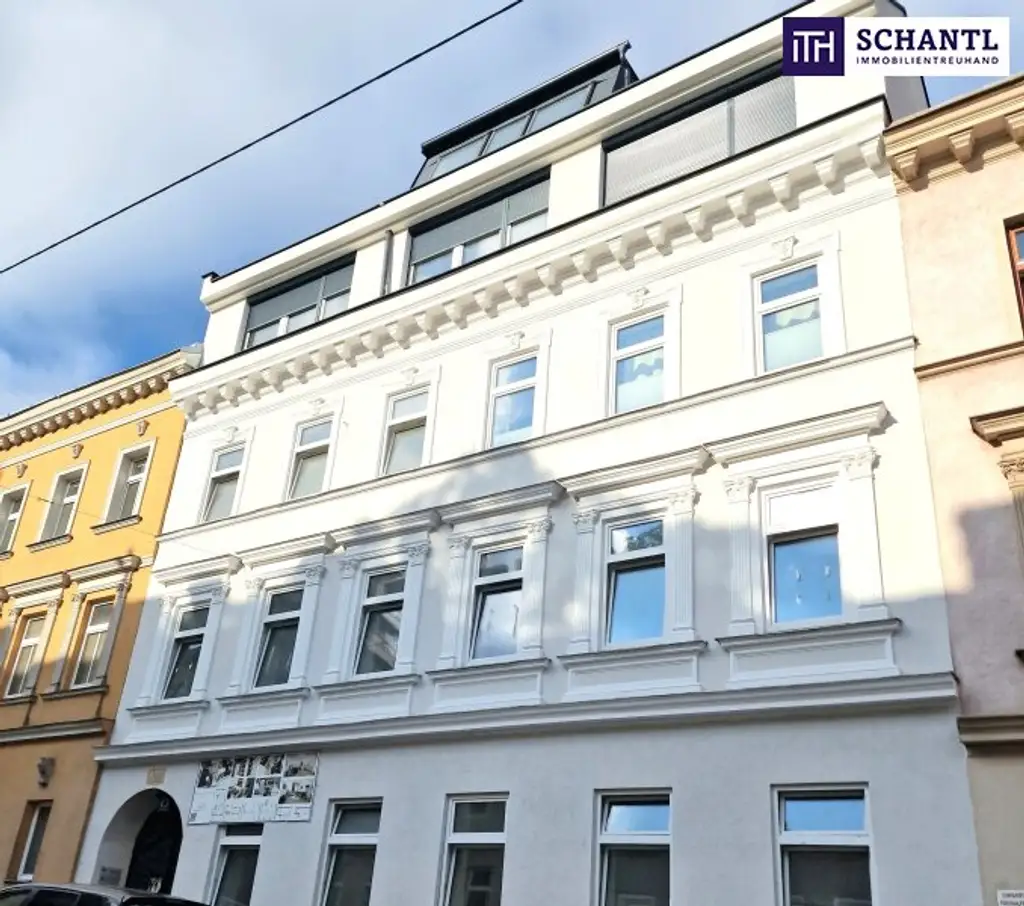 Preisreduktion! Exklusives Familienparadies über den Dächern – Stilvolle 4-Zimmer-Dachgeschosswohnung mit zwei Terrassen + moderner Luftwärmepumpe + Klimaanlage