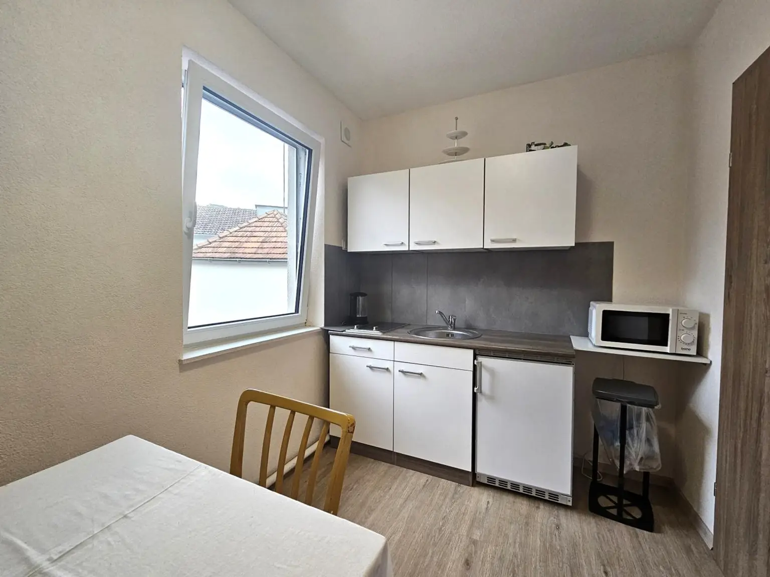Gemeinschaftsküche OG - bei 8 Zimmer