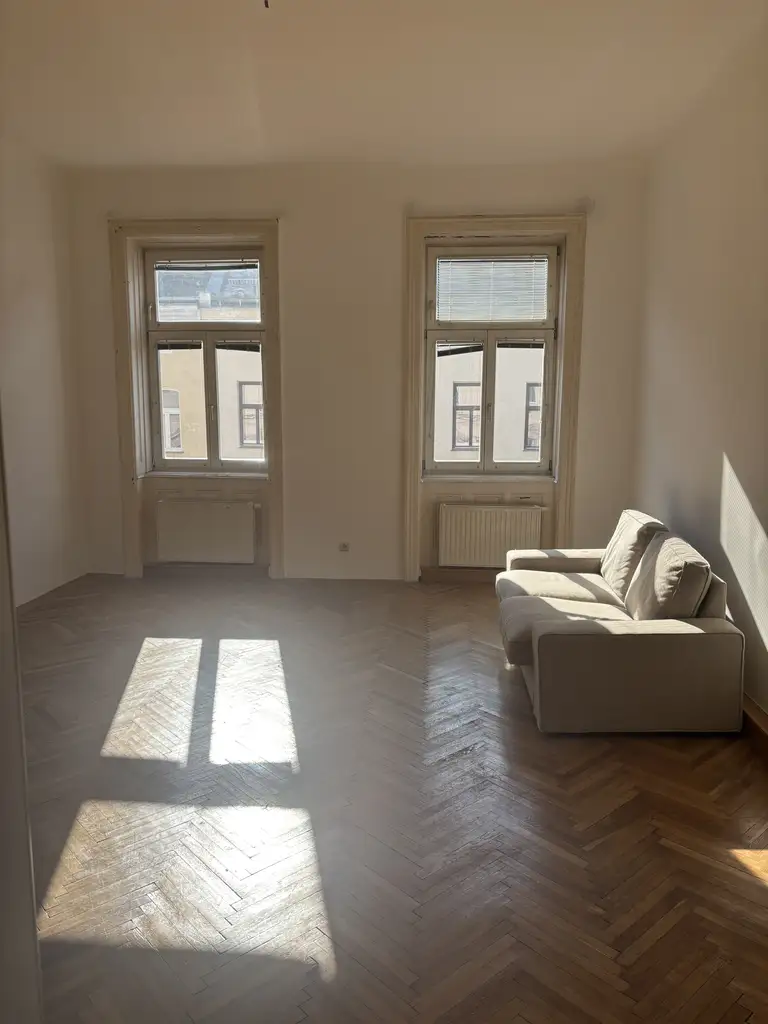 Sonniges Altbauarpartment 32 m² in Toplage 1090 Wien !