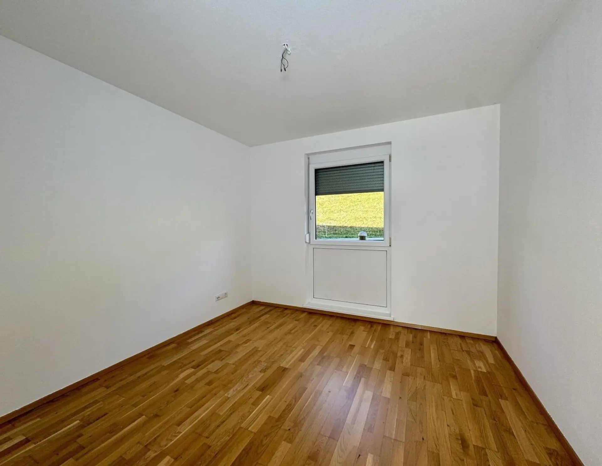 NEU - Komfortable 3-Zimmer-Wohnung mit Terrasse + Gärtchen