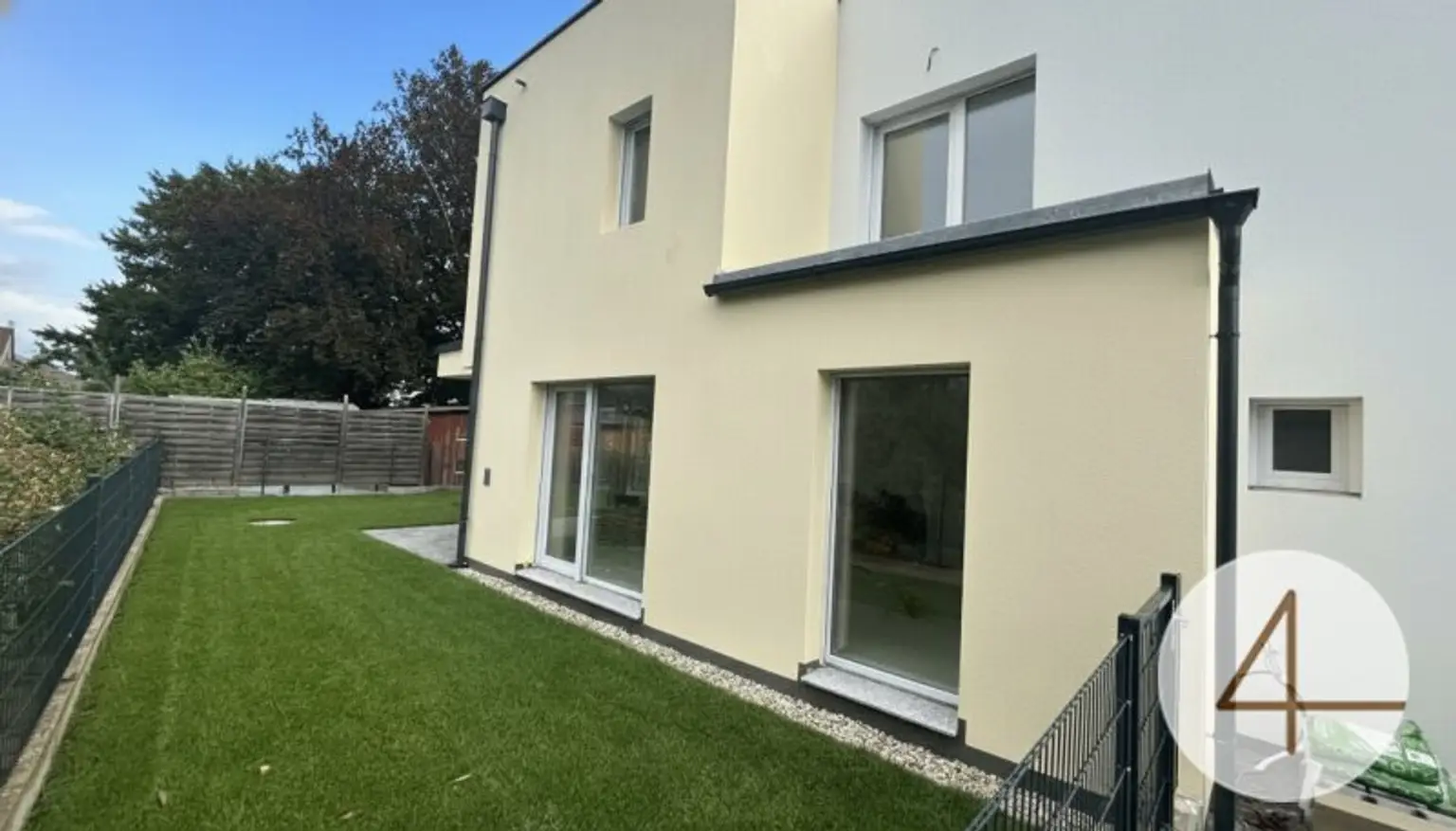 Top-Neubau in Markgrafneusiedl: 5-Zimmer-Ziegelhaus mit Eigengarten, Balkonen 2 Stellplätze – schlüsselfertig!