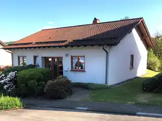 Vorderansicht rechts