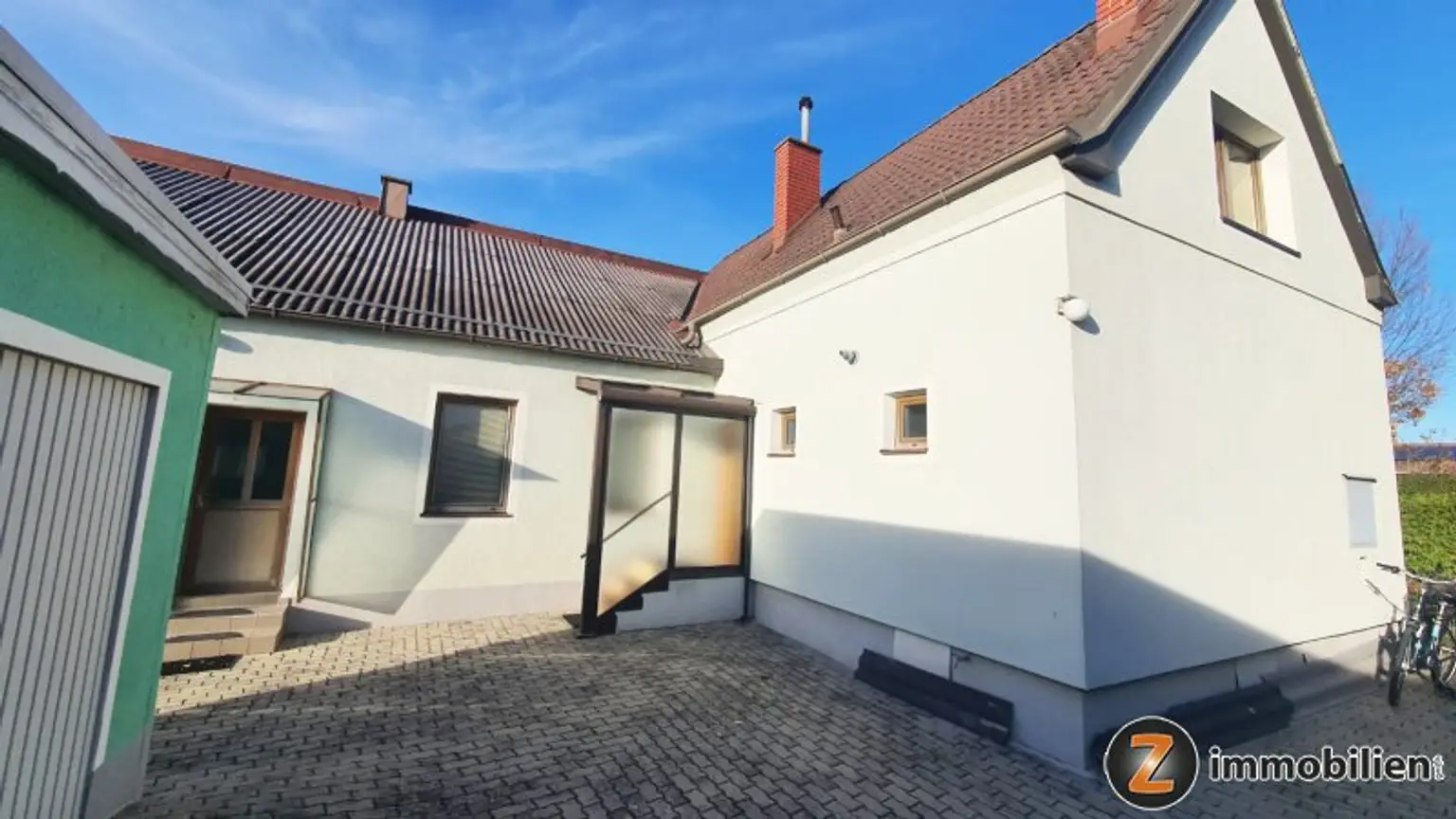 Wampersdorf: Charmantes Haus mit großem Garten und Potenzial