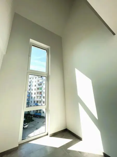 Sehr gut aufgeteilte 2-Zimmer Wohnung mit Loggia und Einbauküche!