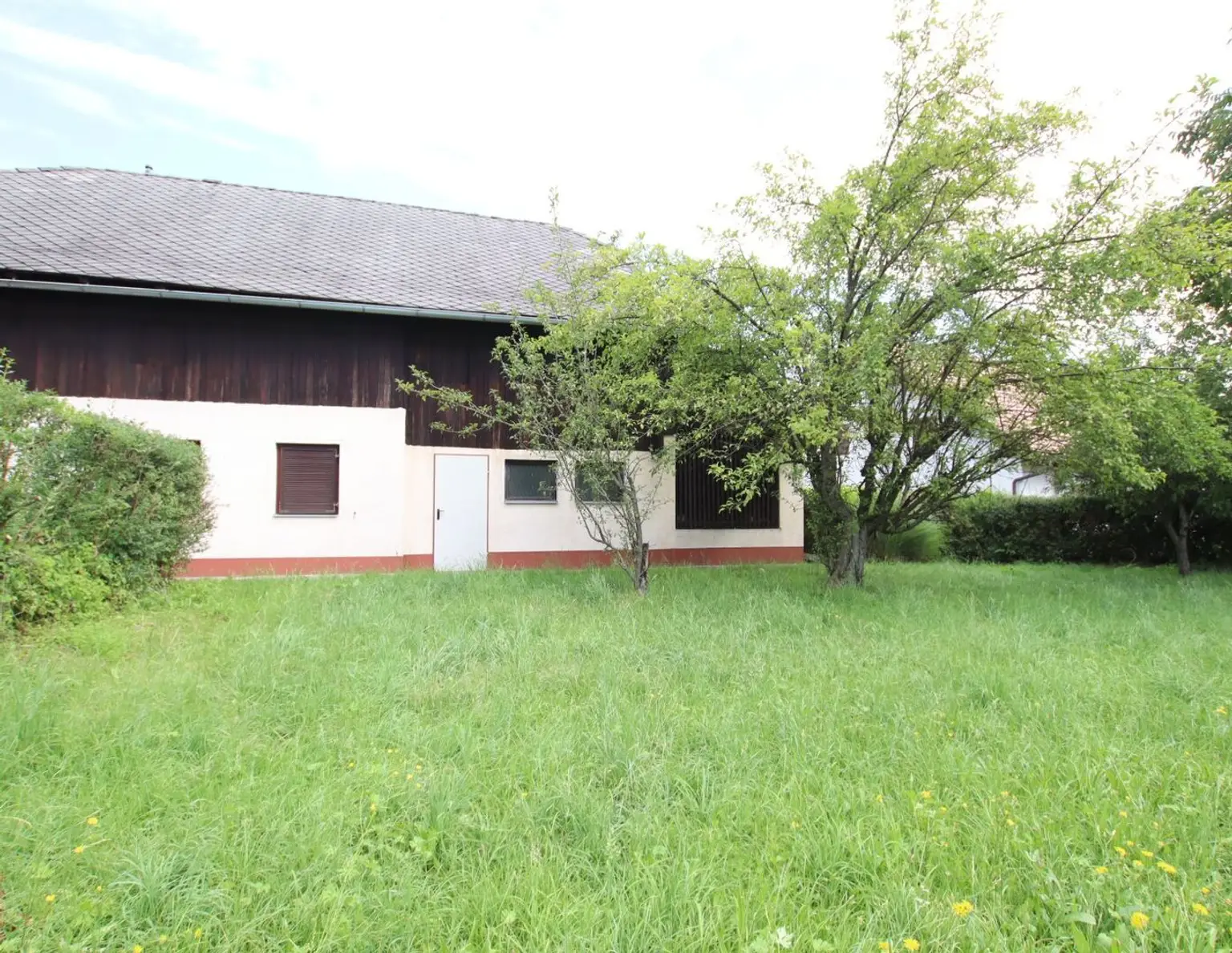 Altes Bauernhaus mit 9.782m² Grund und traumhafter Aussicht - Klagenfurt Land